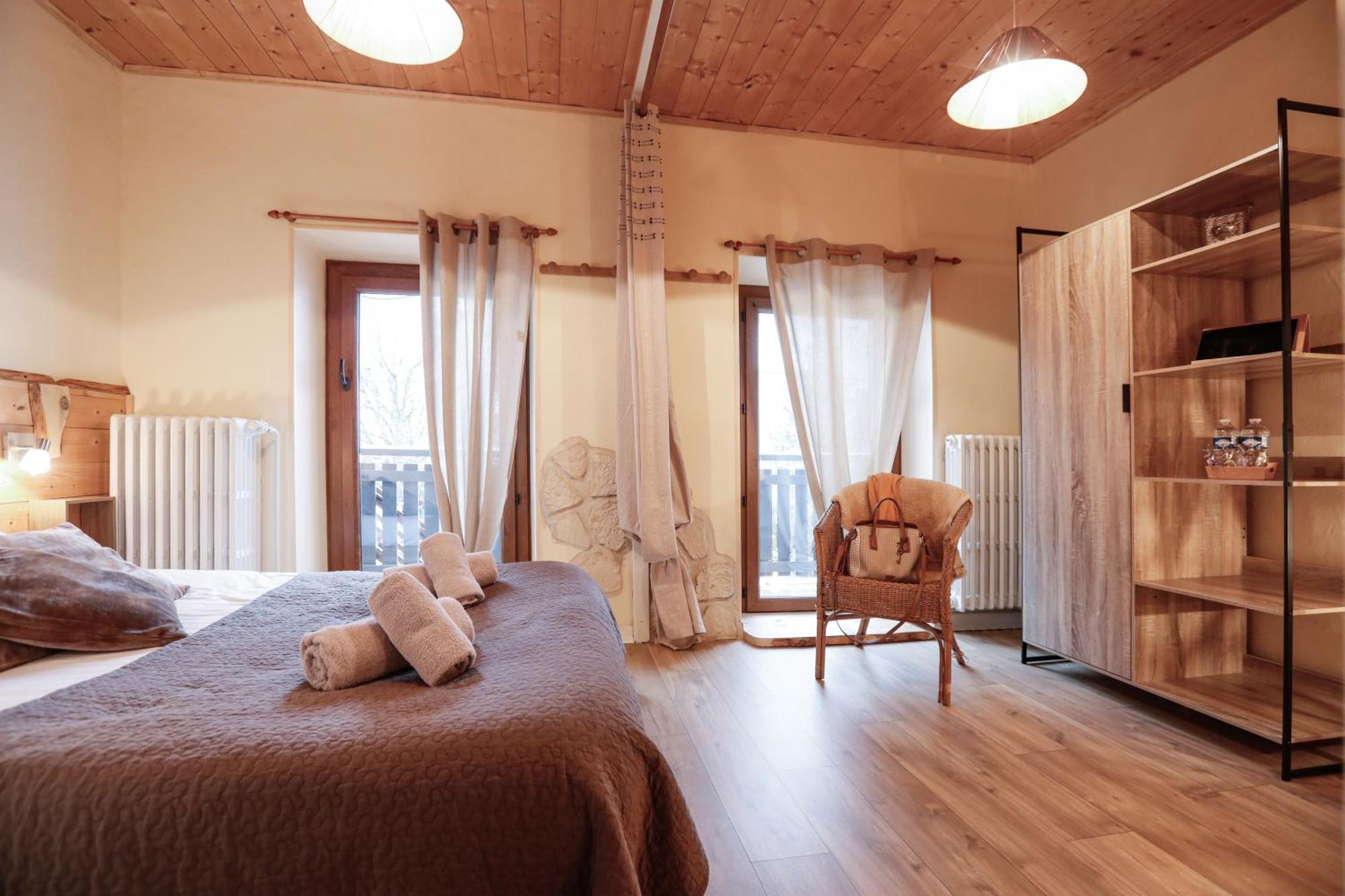 Auberge Des Deux Moucherolles Corrençon-en-Vercors المظهر الخارجي الصورة